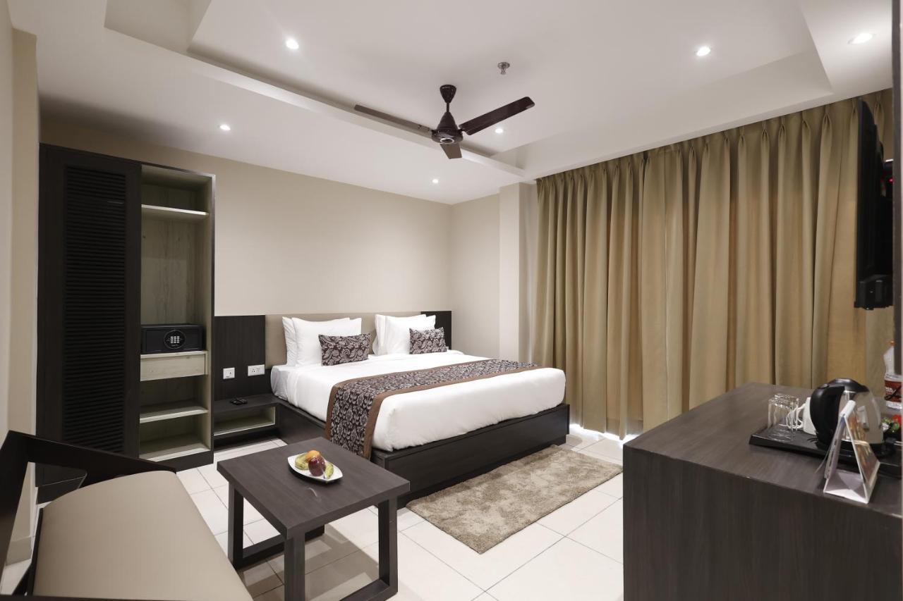 Pride Biznotel Canopus, Digha 迪卡 外观 照片