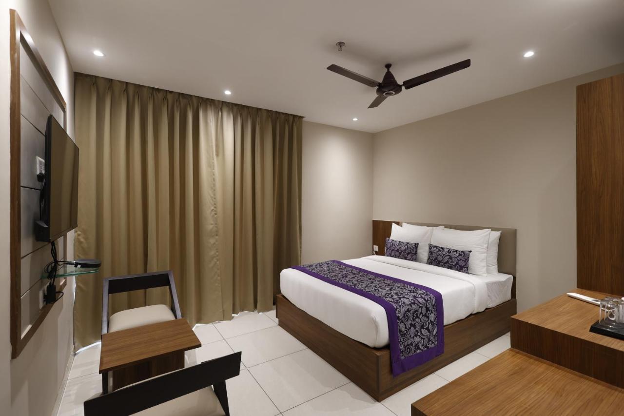 Pride Biznotel Canopus, Digha 迪卡 外观 照片