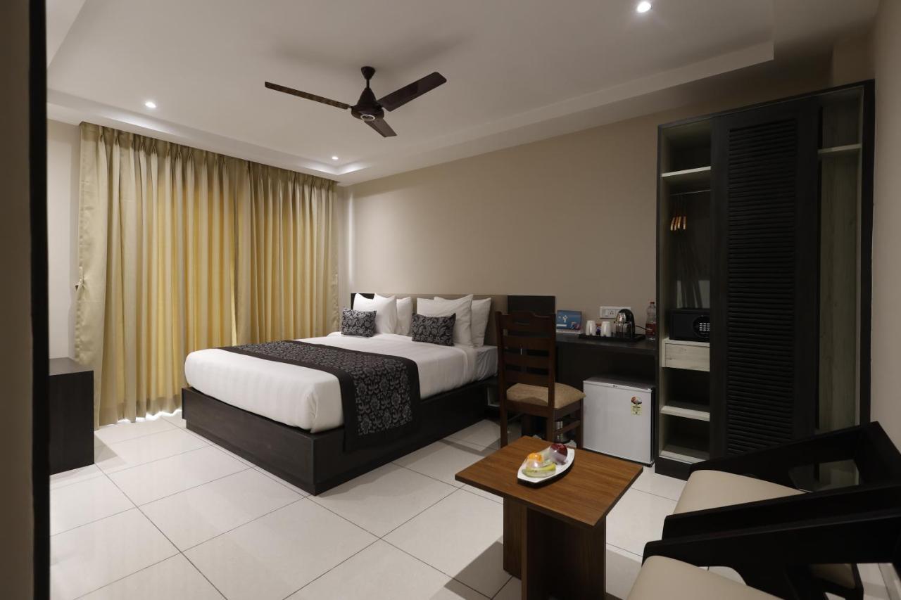 Pride Biznotel Canopus, Digha 迪卡 外观 照片